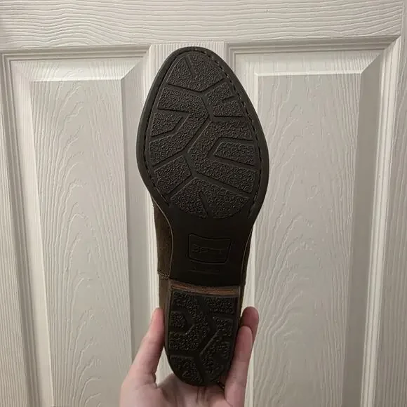 Born Brown Distressed Suede Chelsea Dallia Slip On Ankle Boots Size 10M - Picture 6 of 9